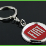 Fiat-sleutelhanger-Fiat-logo-chrome-sleutel-hanger-Fiat-Lexus-sleutelhanger-Sleutelhanger-Fiat-rode-sleutelhanger-fiat-555×432