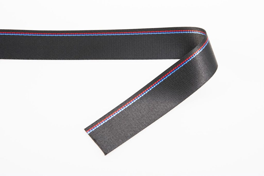 zwarte-autogordel-bmw